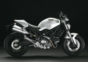 Ducati Monster 696